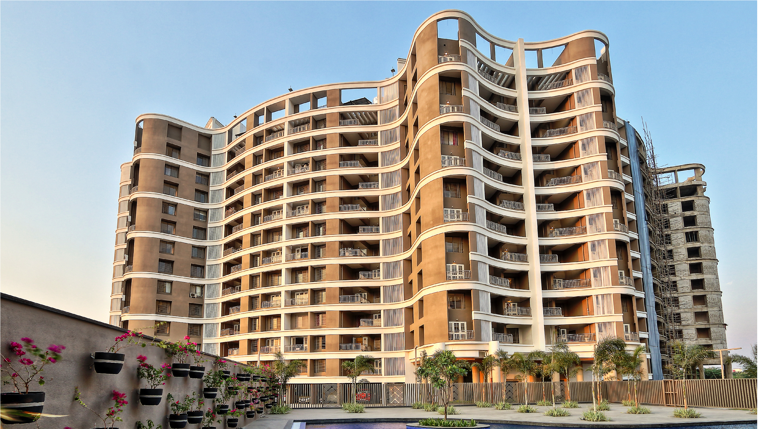 grandbay-main-building-01